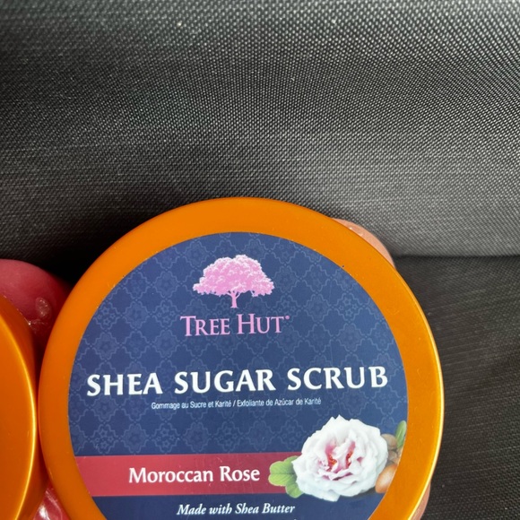 Tree Hut Bundle, for hydrated, youthful-looking skin - Picture 5 of 8